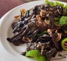 Stir-fried Pork with Mountain Mushrooms