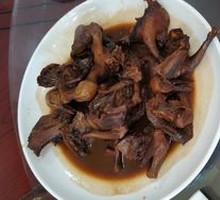 Braised Pigeon