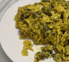 Fragrant Chinese Toon Stir-Fried with Eggs