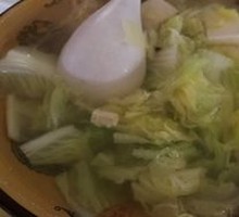 Chinese Cabbage and Tofu Soup