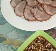 Freshly Sliced Pork Knuckle