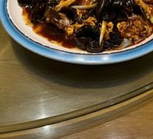 Sour Stir-Fried Egg with Wood Ear Mushrooms