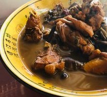 Chicken Stewed with Mushrooms