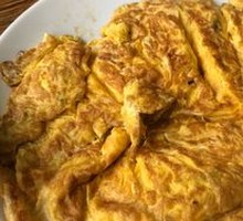 Pan-fried Egg with Greens