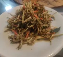 Mixed Wild Greens Salad