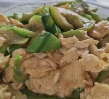 Egg and Loofah Stir-fry