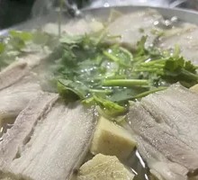 Sour Cabbage with Pork