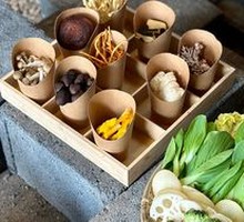 Yunnan Special Mushroom Grid Platter