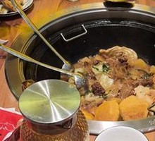 Stewed Goose in Iron Pot