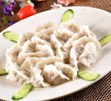 Fried Pork Crumbs with Sour Cabbage