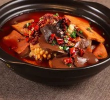 Spicy Boiled Blood Slices in Clay Pot