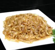 Sour Cabbage Stir-Fried Noodles