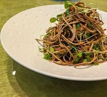 Fragrant Cherry Blossom Sprout Tofu Threads