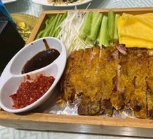 Braised Pig Trotter with Crispy Skin