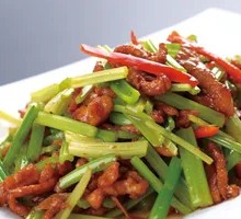 Stir-fried celery with pork