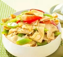Spicy Pepper and Dried Tofu