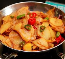 Spicy Potatoes in Dry Pot