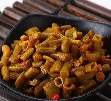 Spicy Oil Pickled Beans