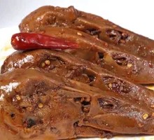 Sweet and Spicy Duck Head