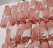 Handcrafted Freshly Sliced Lamb Leg Meat