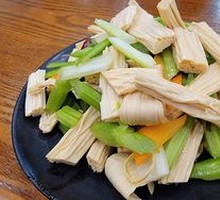 Cold-mixed Tofu Noodles
