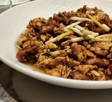Sour Stir-Fried Egg with Wood Ear Mushrooms