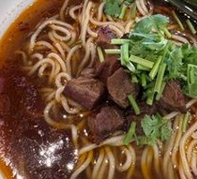 Signature Braised Beef Noodles