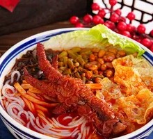 Spicy Chicken Feet with Crispy Rolls and Snail Noodles