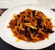 Fish-Flavored Shredded Pork