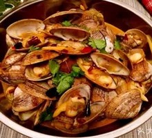 Spicy Stir-Fried Clams