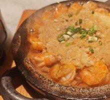Grilled Garlic Shrimp on Stone Plate