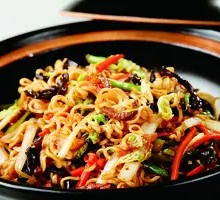 Hot Pot Instant Noodles
