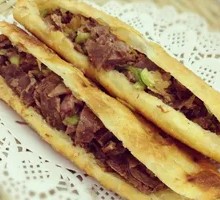Donkey meat with jelly-filled flatbread