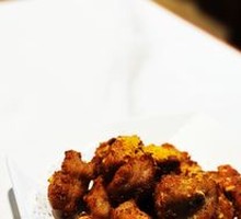 Signature Garlic Pork Ribs