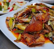 Sautéed Pork with Green Garlic