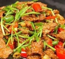 Tea Oil Beef Stir-Fry