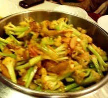 Small Lotus Flower Vegetable Hot Pot