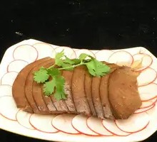 Stir-fried Donkey Liver with Green Chili