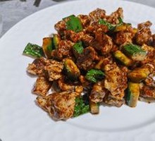 Sauce-Braised Pork Cubes