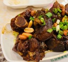 Braised Pig Trotters