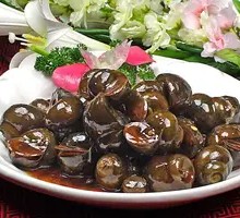 Stir-Fried Snails in Sauce
