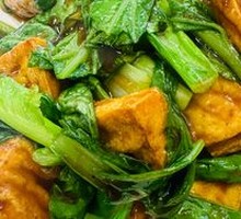 Braised bok choy with tofu