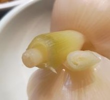 Sweet Pickled Garlic