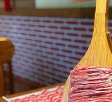 Fresh Hand-Cut Lamb Leg Meat
