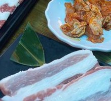 Knife-Edge Pork Belly