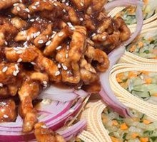 Beijing-style Shredded Pork in Soy Sauce