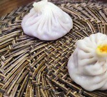 Crab Roe Soup Dumplings