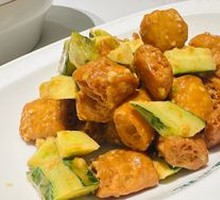 Cucumber with Fried Dough Sticks