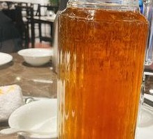 Silver Ear Fungus and Pear Soup