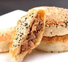 Beef-filled Flatbread